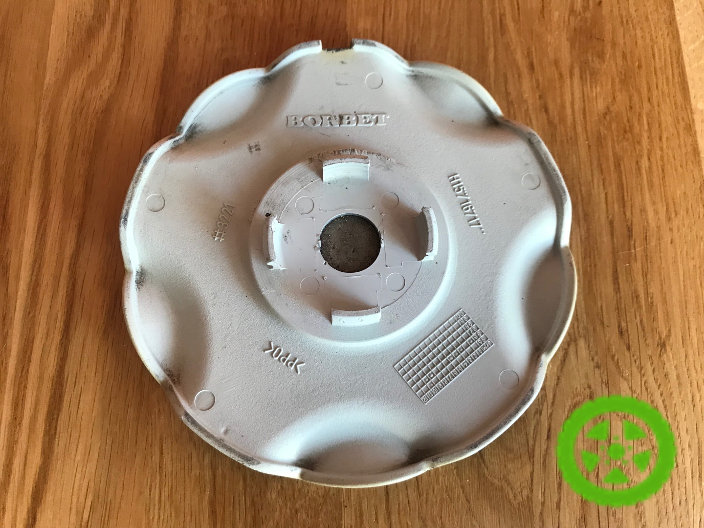 Original center caps for alloy wheels Borbet #3221