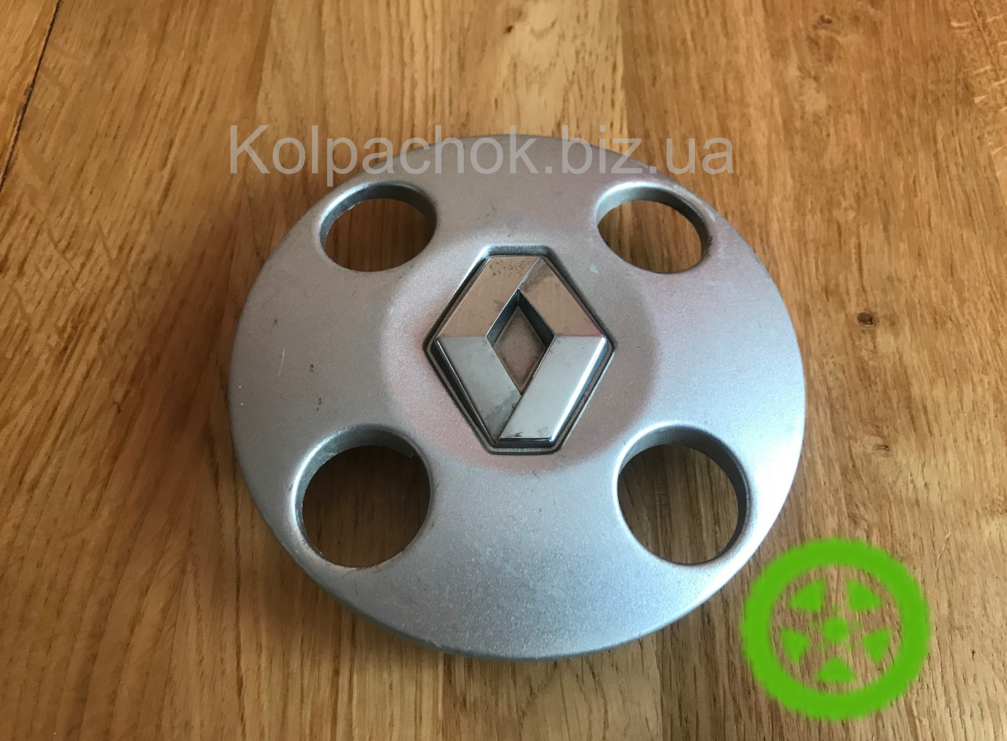 Оригинальный колпачок на диски Renault 8200048119