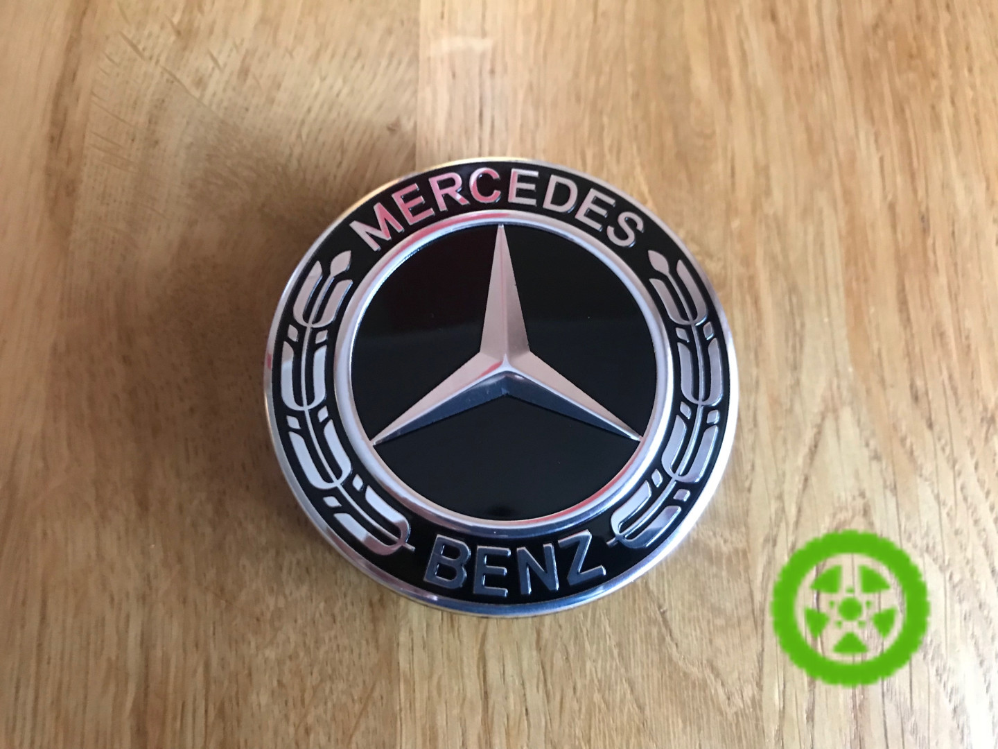 Ковпачок для дисків Mercedes Benz A2224002100