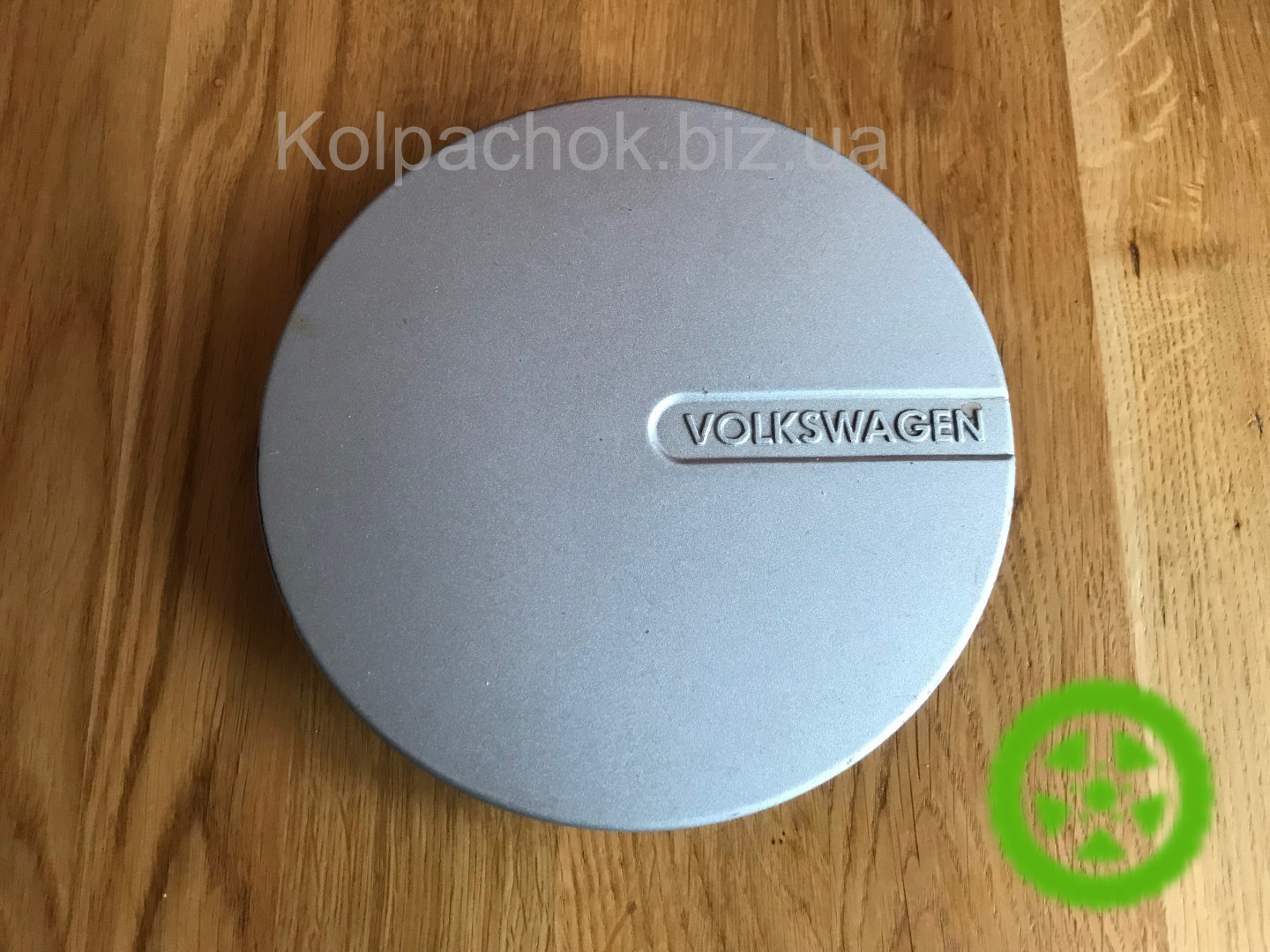 Оригінальний ковпачок для дисків Volkswagen 357601149A