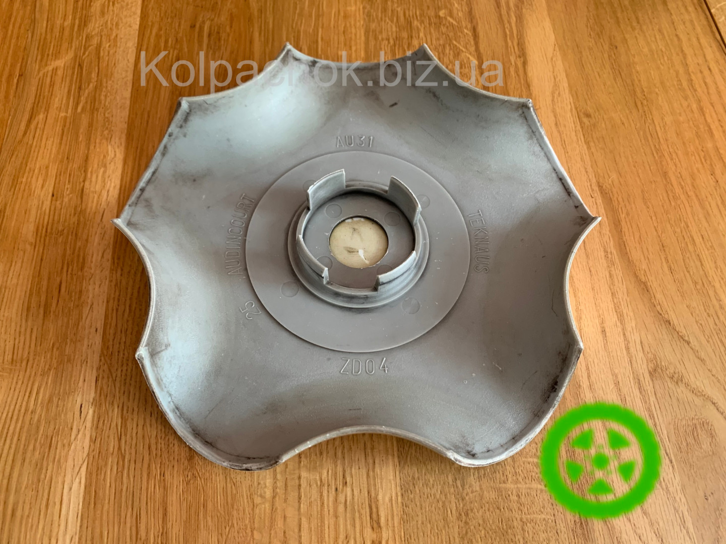 Оригінальний ковпачок для дисків Autec ZD04