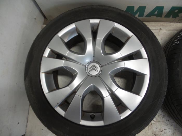 Оригінальний ковпачок для дисків Citroen 9659429880 965942998 5421.41