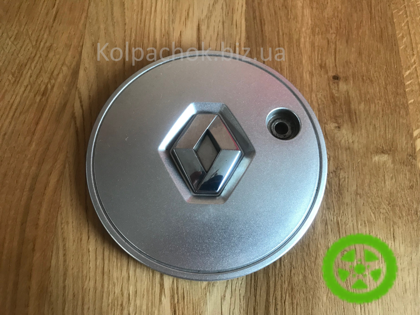Оригінальний ковпачок для дискі Renault 8200231131