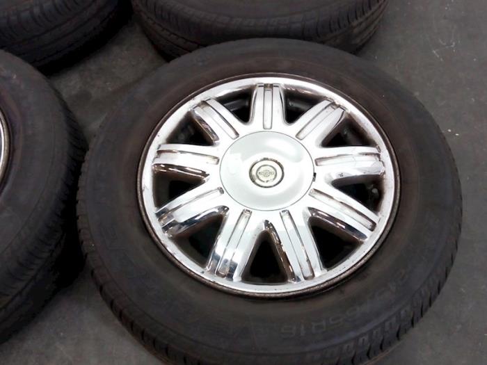 Wheel caps Chrysler 04743572AA 04862260AA (original)