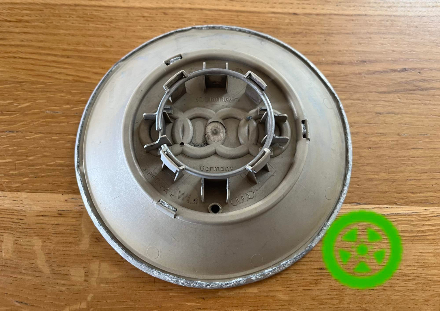 Original center caps for alloy wheels Audi 4D0601165G