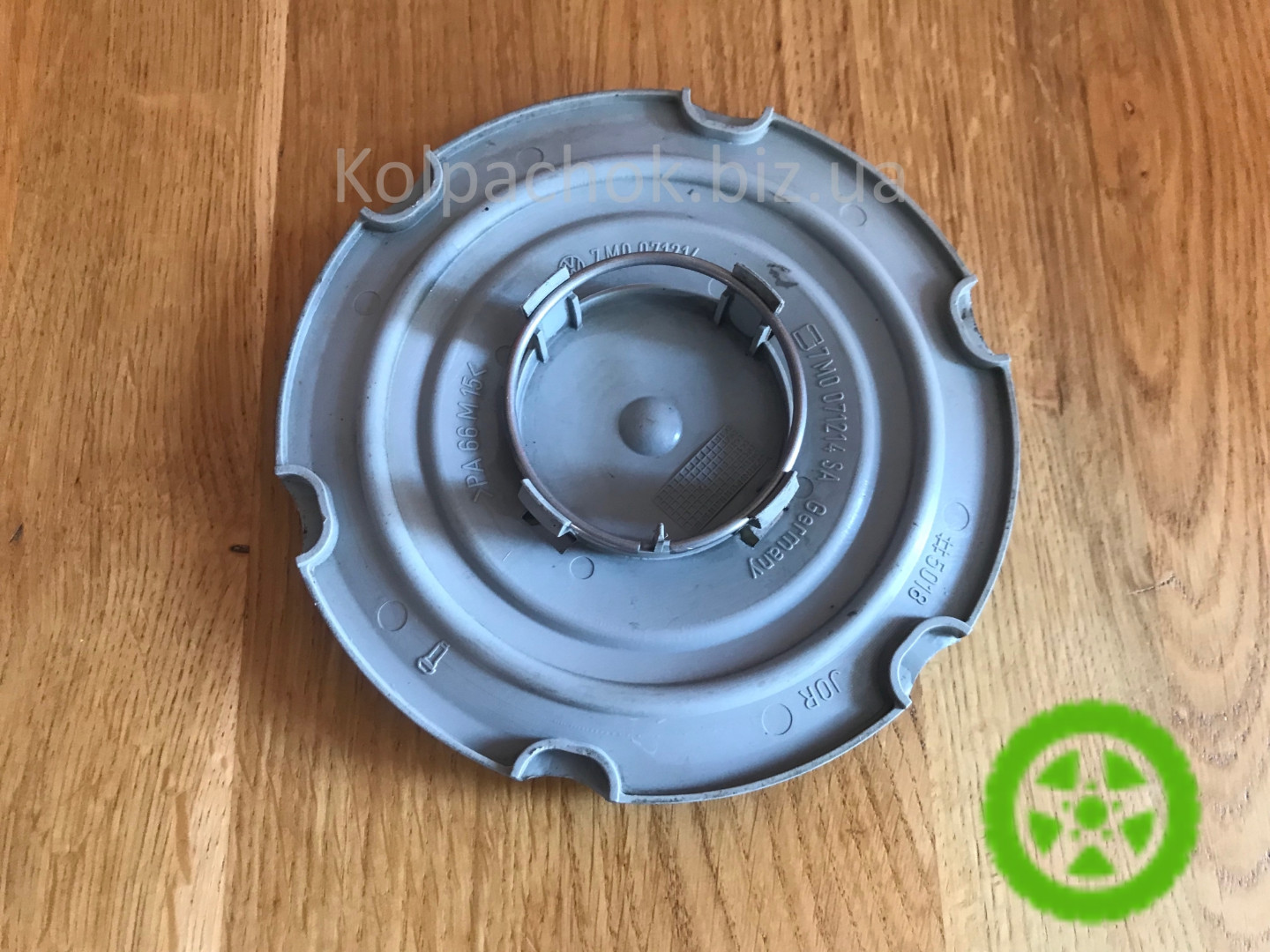 Wheel center caps Volkswagen 7M0071214