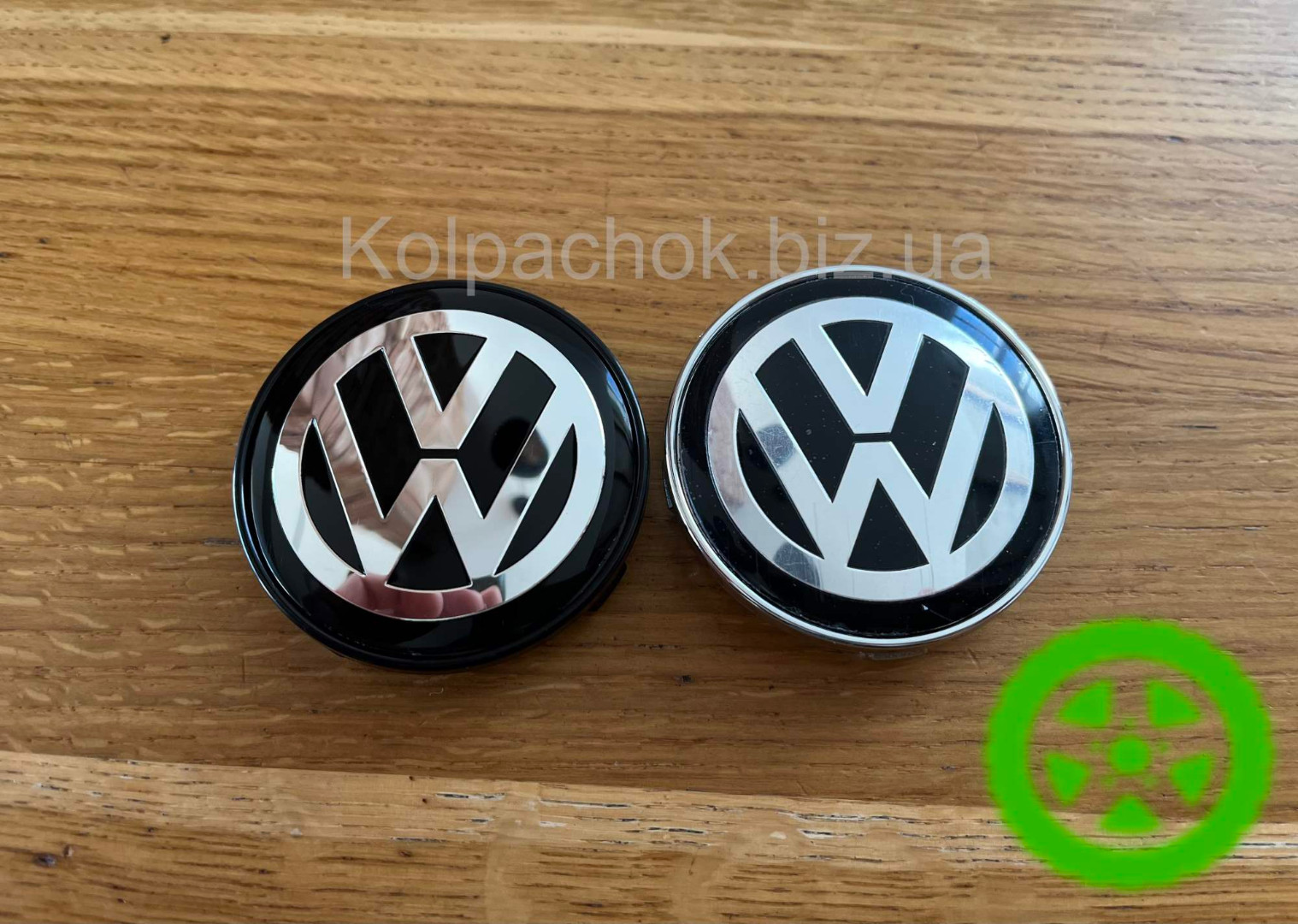Wheel center caps  Volkswagen 8W0601170 4M0601170