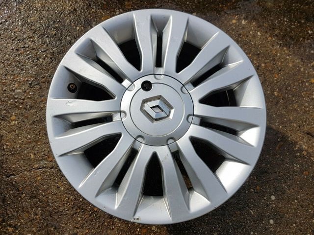 Оригінальний ковпачок для дисків Renault 8200833420