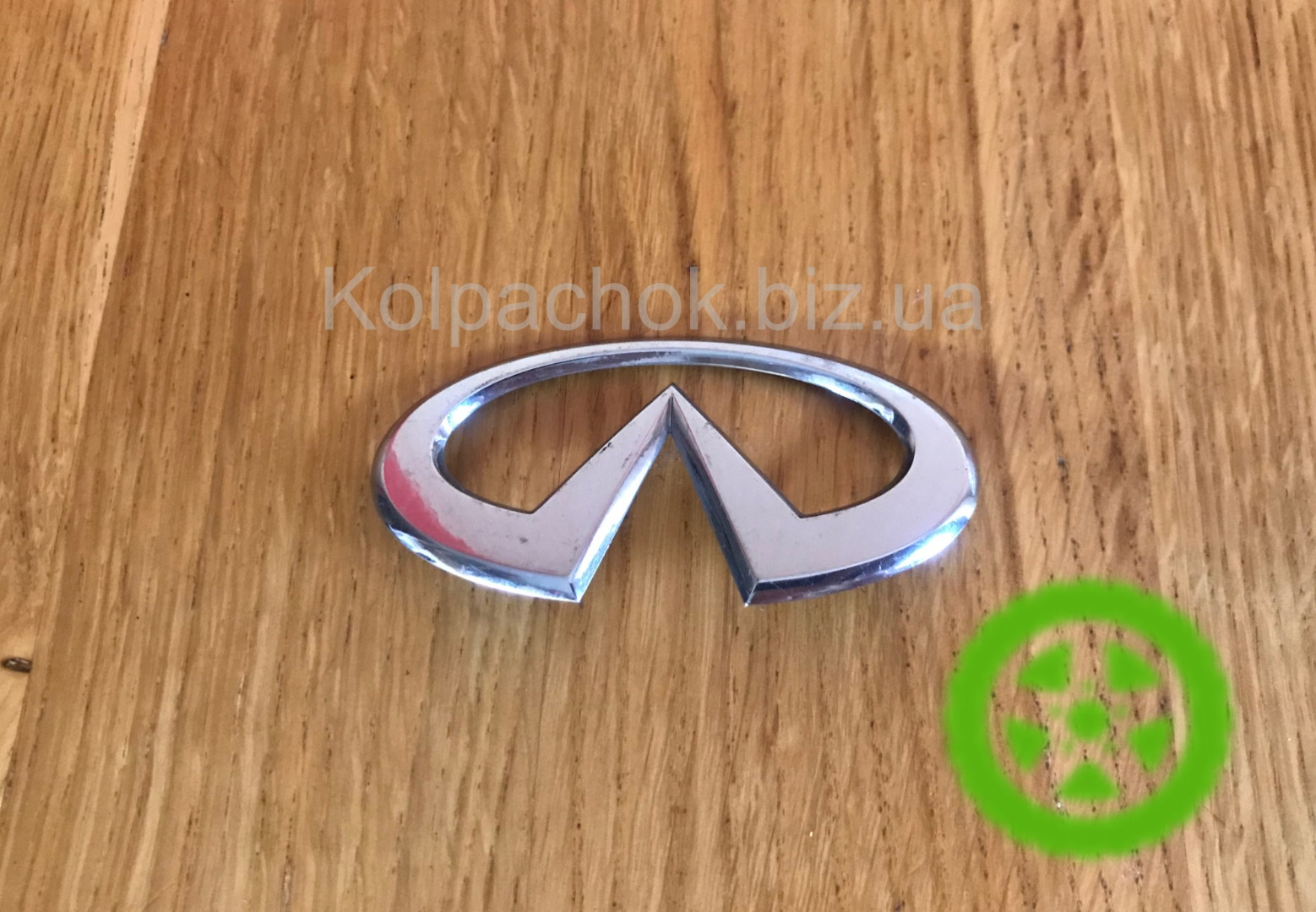 Emblem Infiniti 40344-AR006 (original)