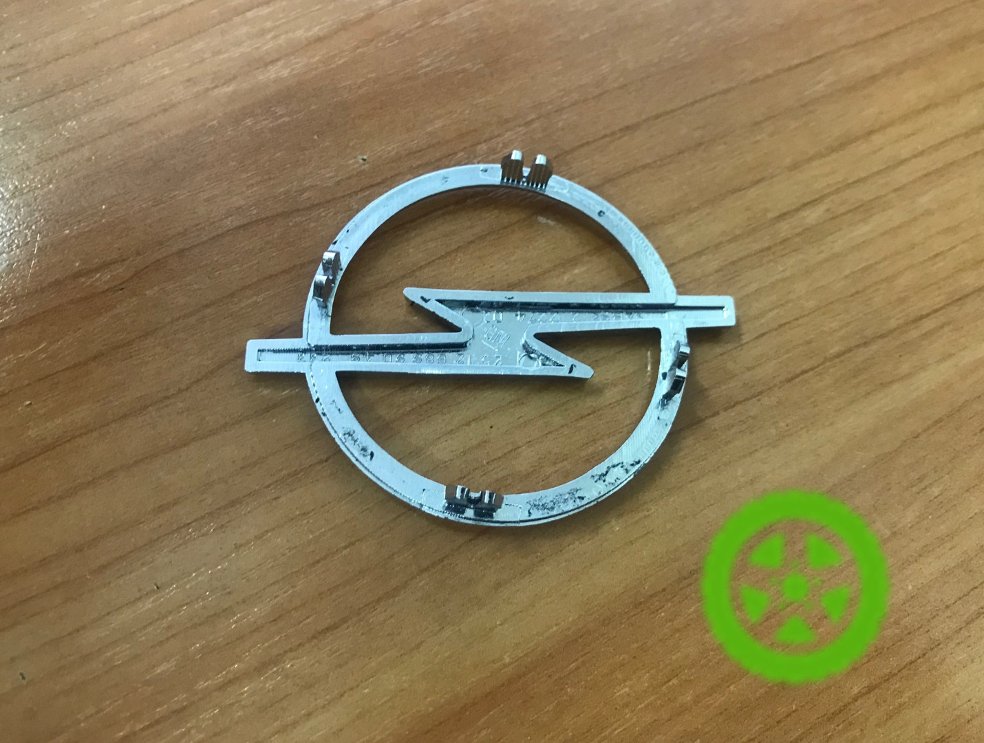 Emblem Opel 2227402