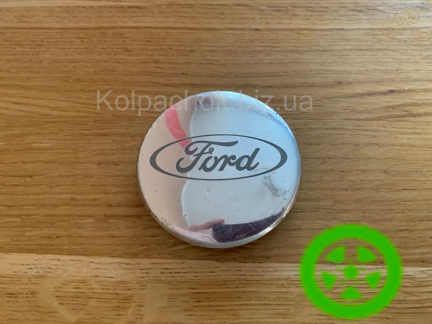 Оригінальний ковпачок для дисків Ford 1329570 98AB1000AA