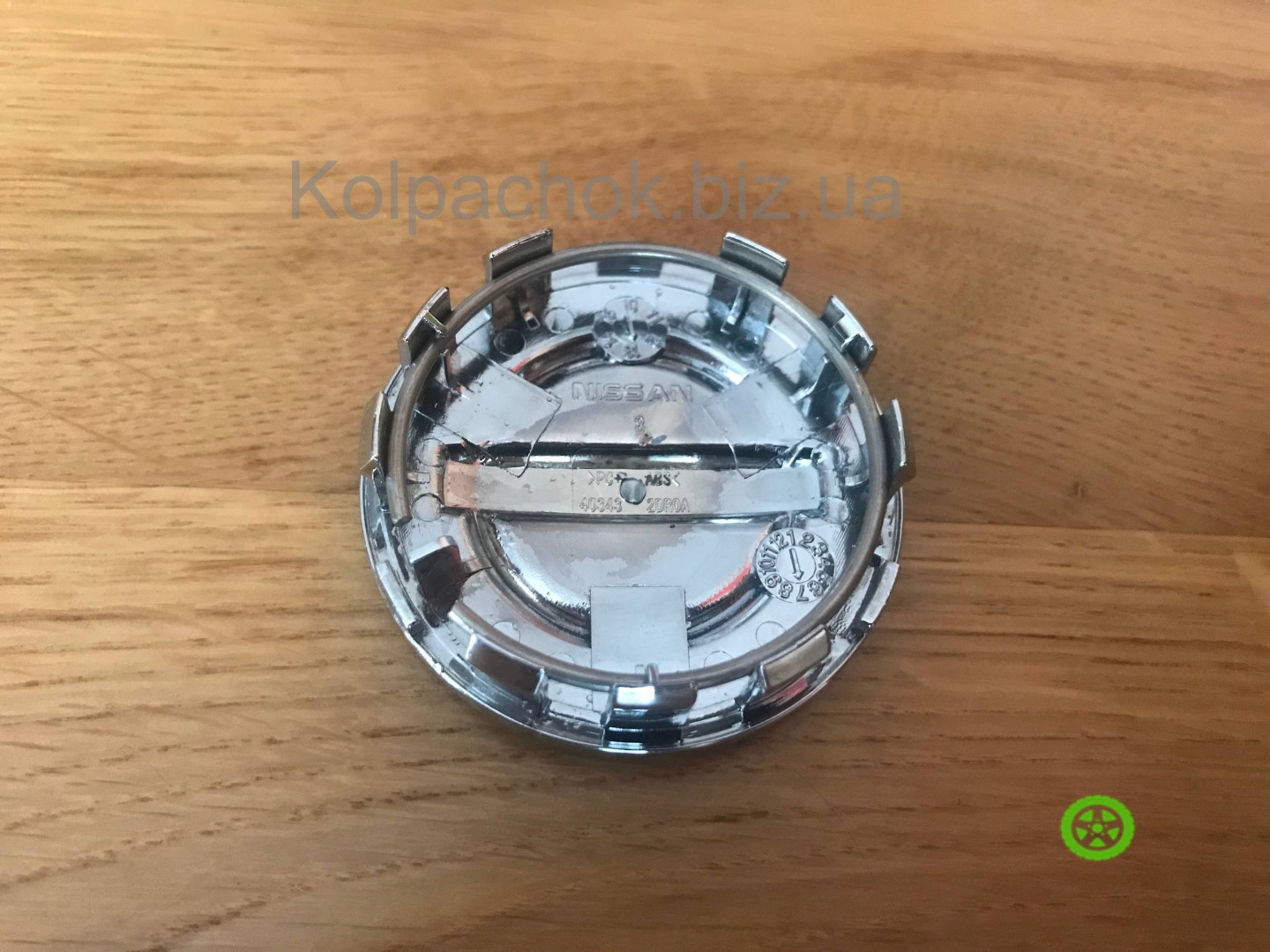 Оригинальнии ковпачок для дисків Nissan 40343-2DR0A
