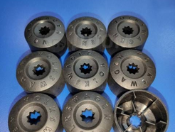 Колпачки на секретные болты Volkswagen 3C0601173A (оригинал)