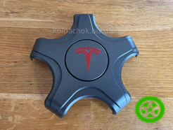 Колпачок на диски Tesla Model 3
