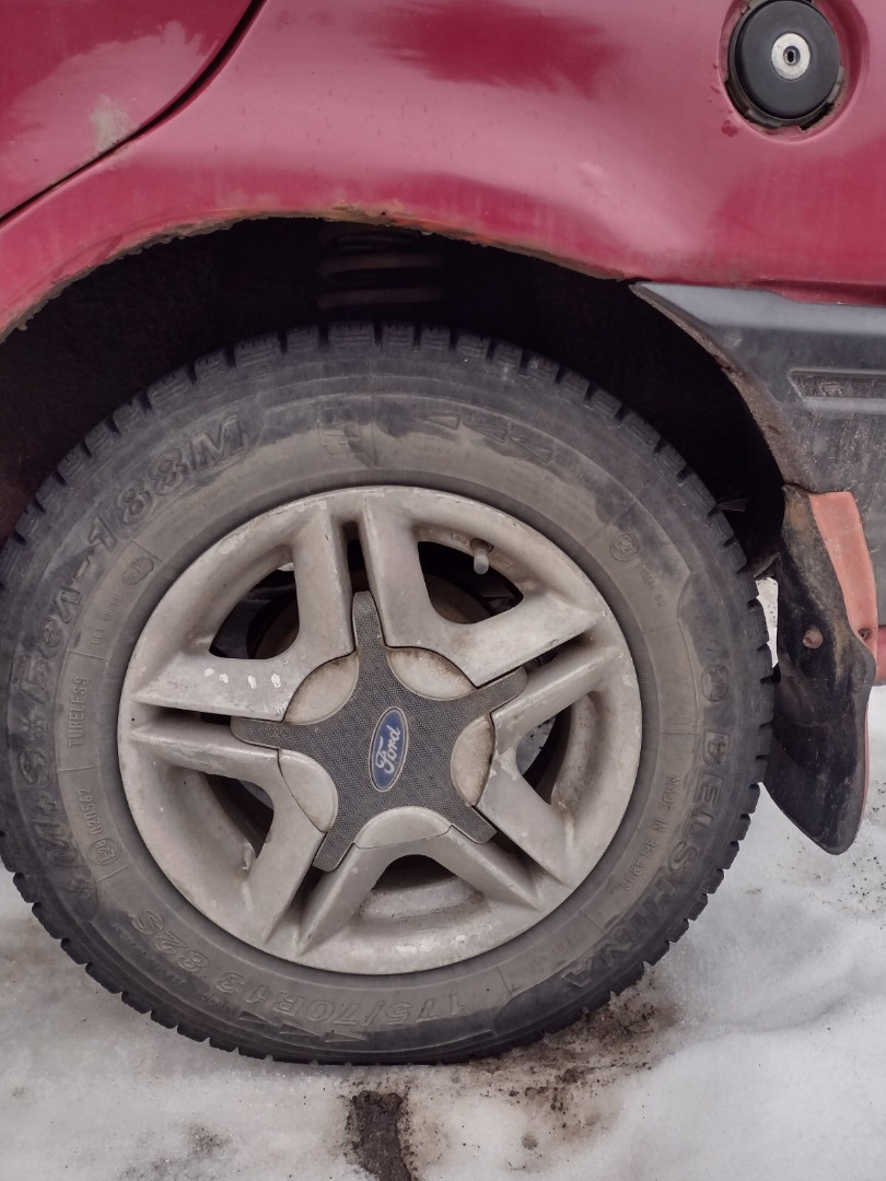 Оригінальний ковпачок для дисків Ford H95SX1100DA