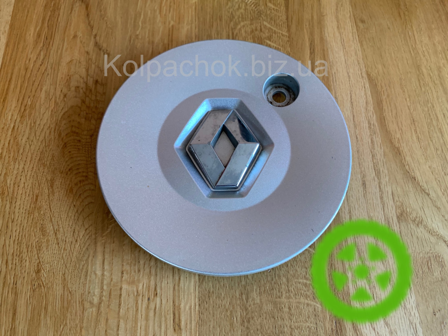 Оригинальный колпачок на диски Renault 8200329312