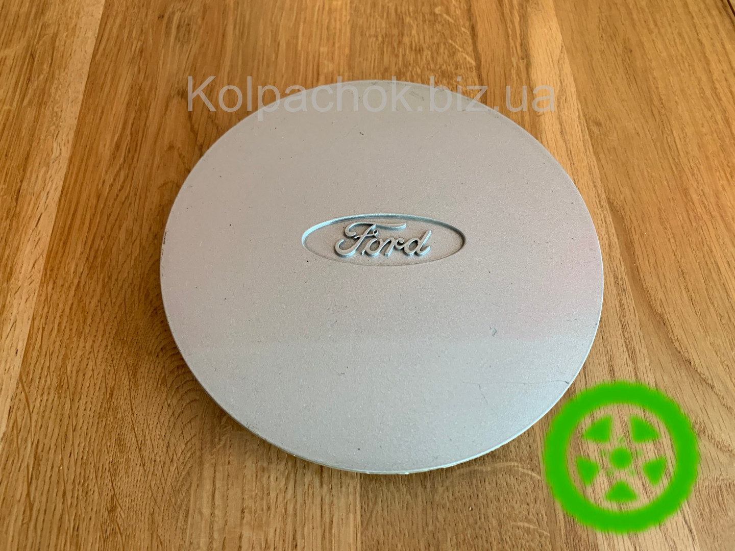 Оригинальный колпачок на диски Ford KA78-37-190 3026725