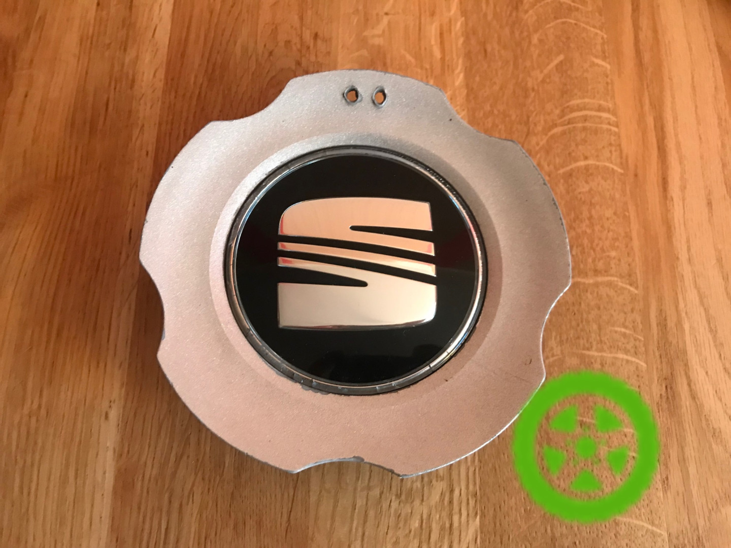 Ковпачки на диски Seat Leon 1M0601149B (оригінал)