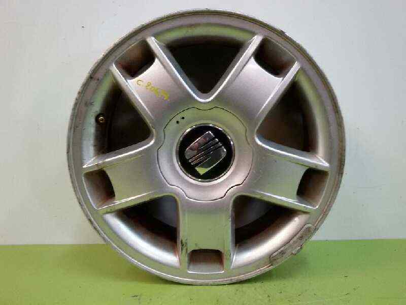 Ковпачки на диски Seat Leon 1M0601149B (оригінал)