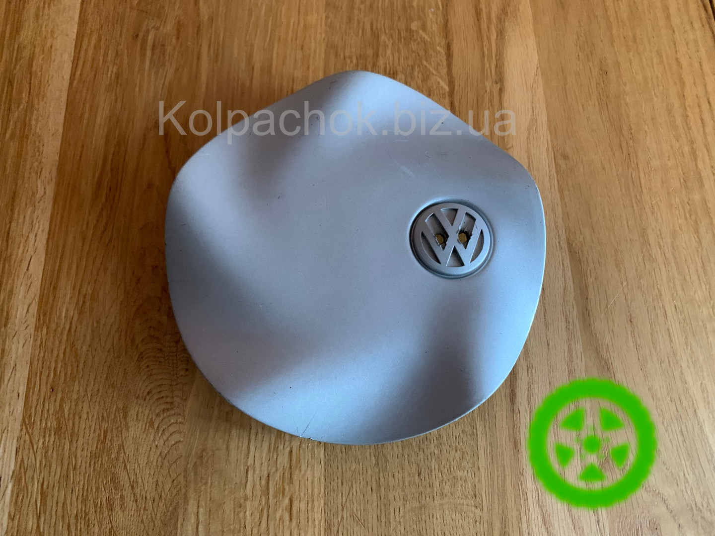 Wheel center  caps Volkswagen Sharan 7M0601149B