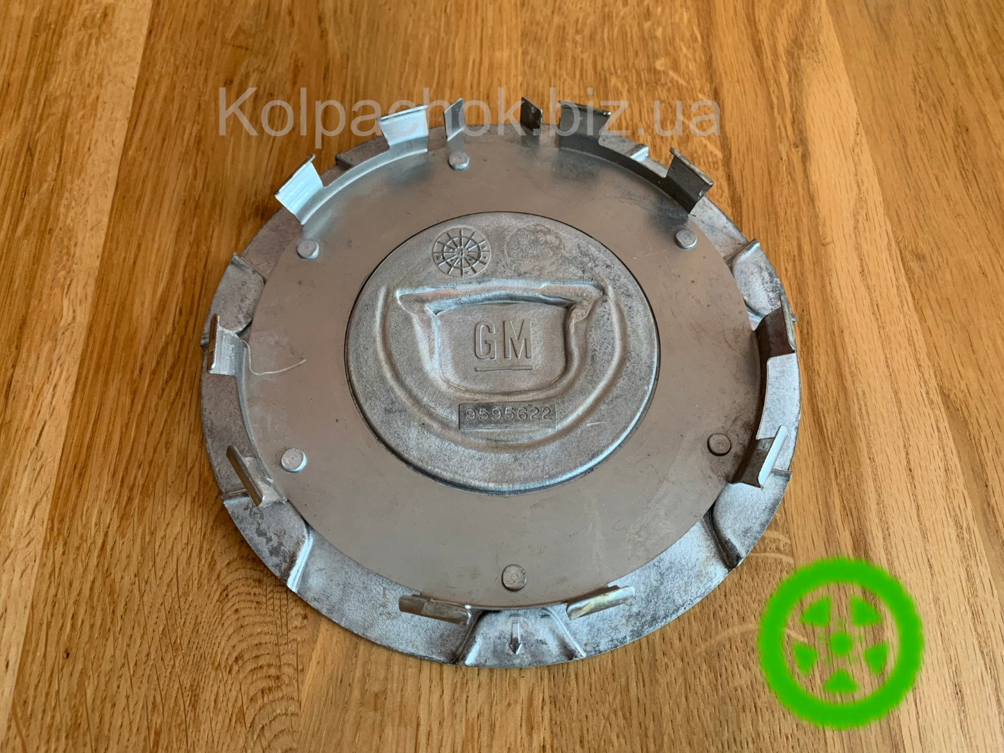 Оригінальний ковпачок для дисків Cadillac 9595622
