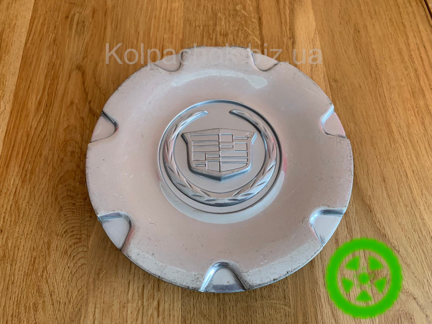 Оригінальний ковпачок для дисків Cadillac 9595622