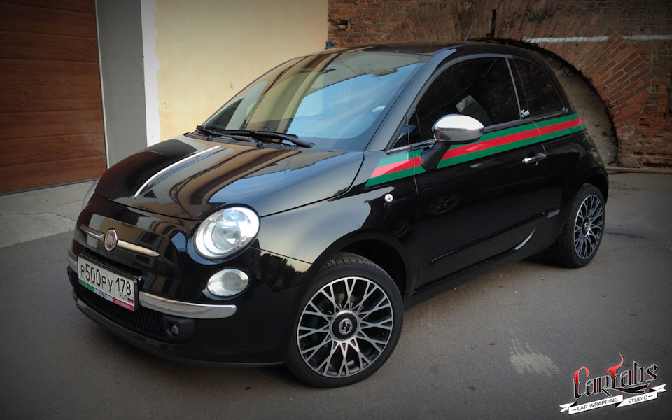 Оригінальний ковпачок для дисків Fiat 51903270