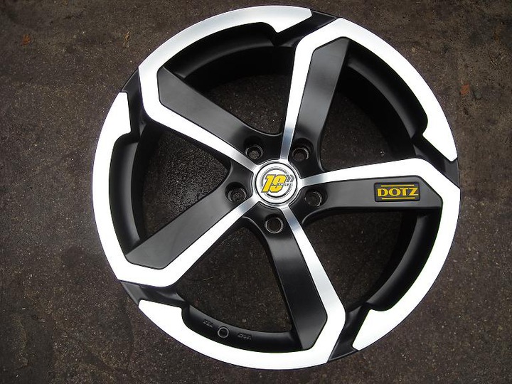 Ковпачки на диски DOTZ 19 Z07040 Z02030 (оригінал)
