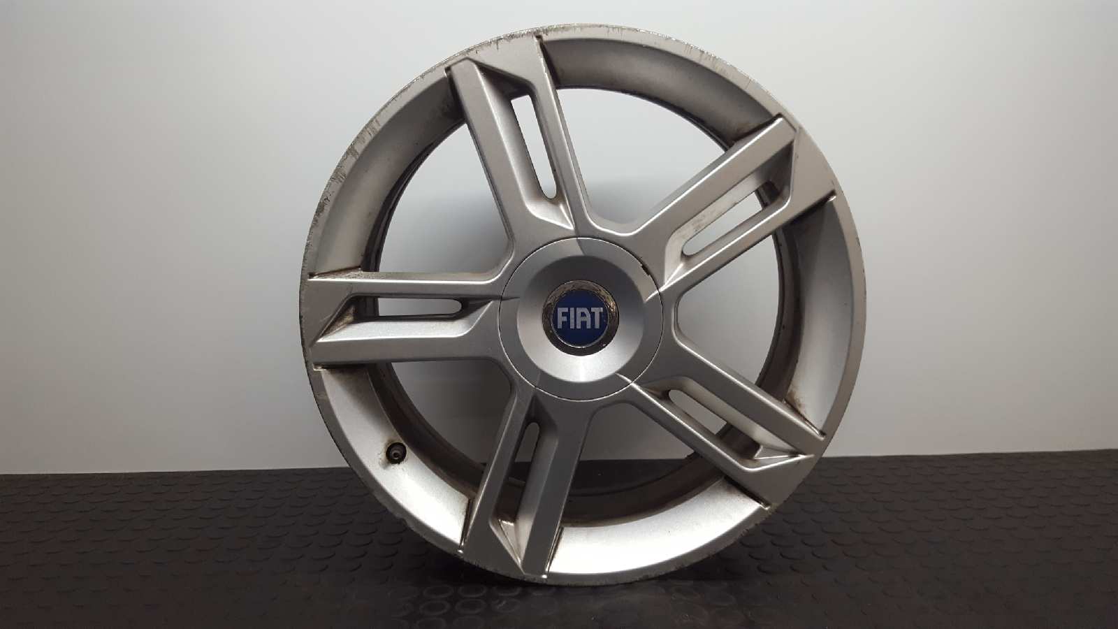 Wheel caps Fiat 46811728