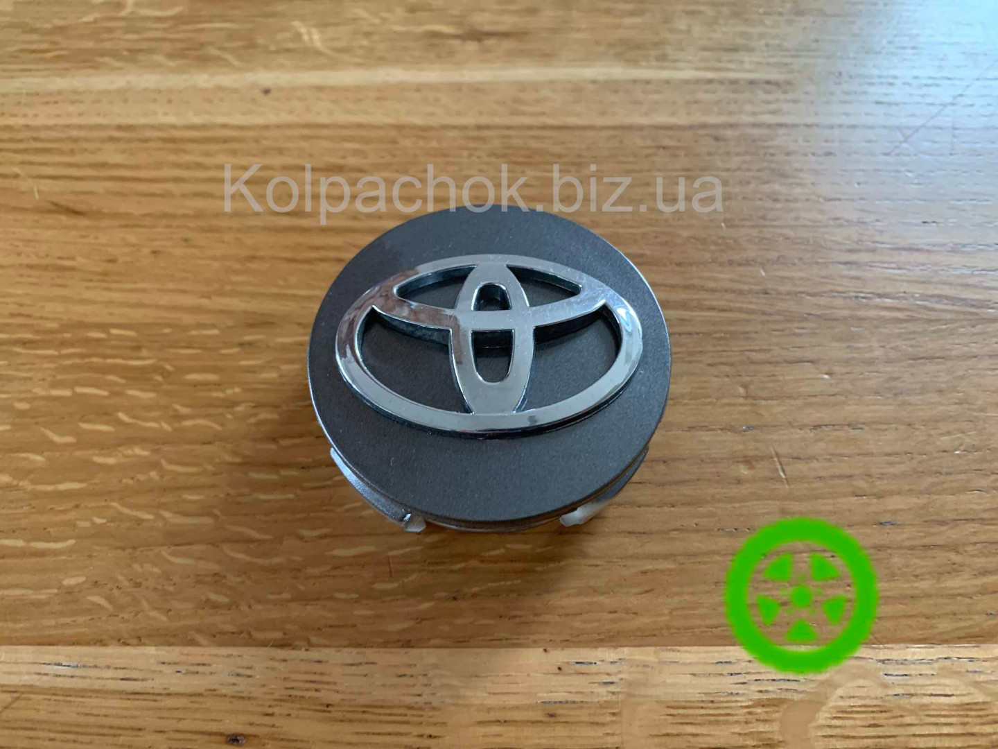 Колпачок на диски Toyota 42603-33180
