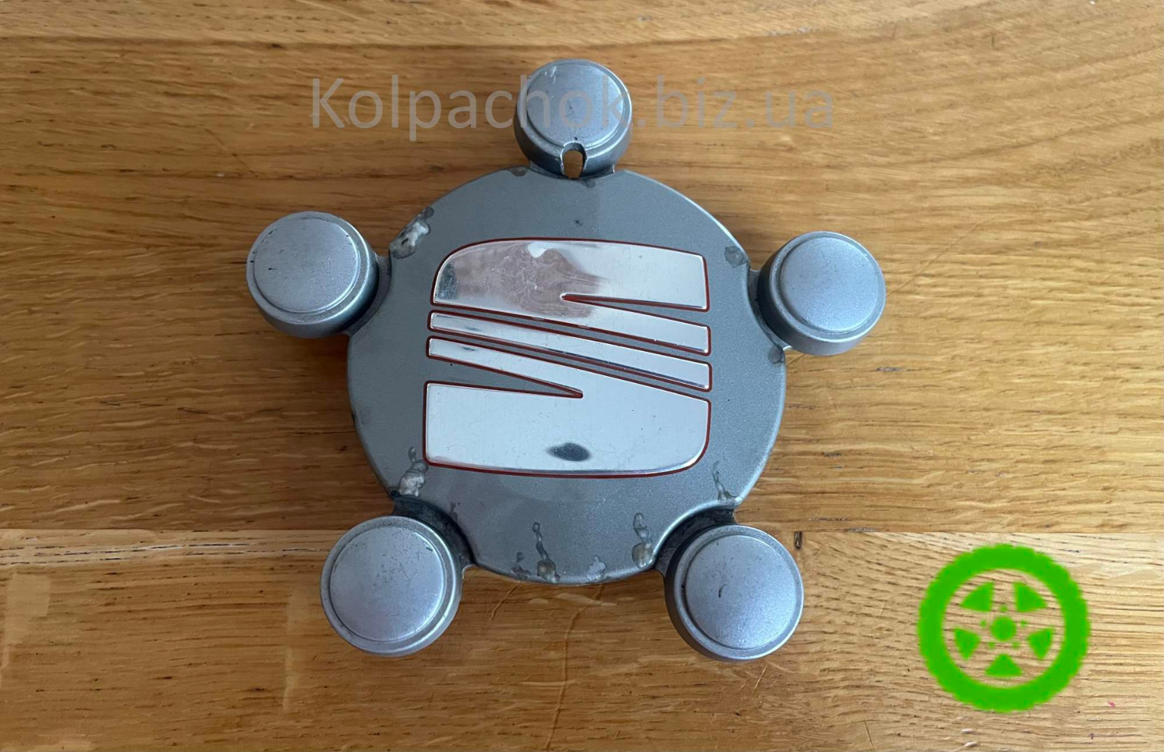 Оригинальный колпачок на диски Seat 1P0601149