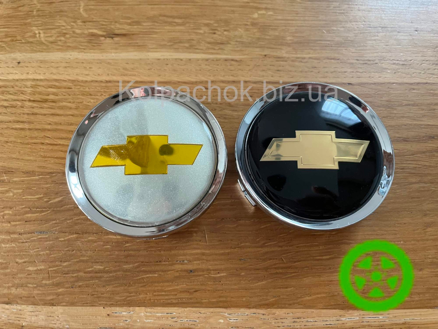 Колпачок на диски Chevrolet (74-70мм)