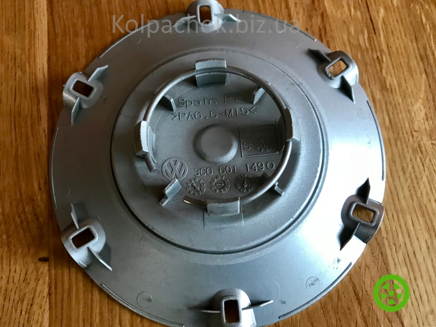 Оригінальний ковпачок диска Volkswagen 3C0601149Q - для Passat, Golf Plus, EOS