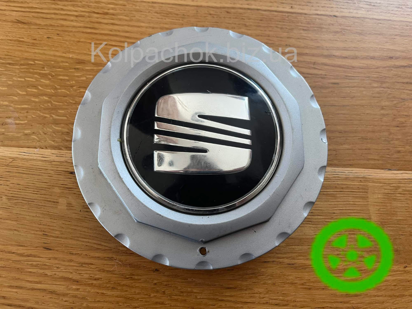 Wheel center caps Seat 1M0601149E (оригинал)