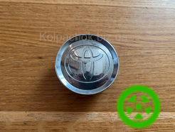Оригинальный колпачок на диски Toyota 2147