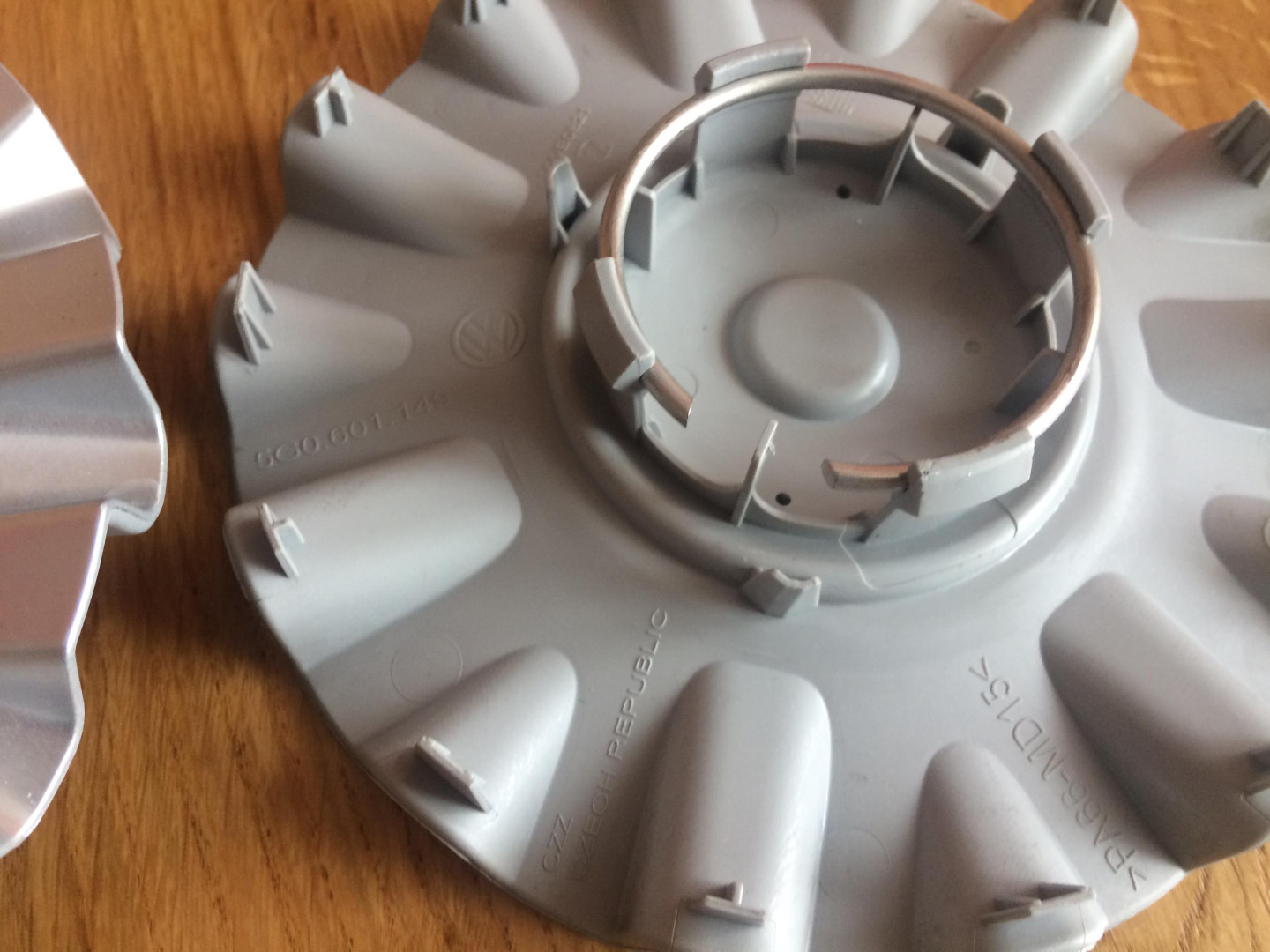 Ковпачки на диски Volkswagen 5G0601149 (оригінал)