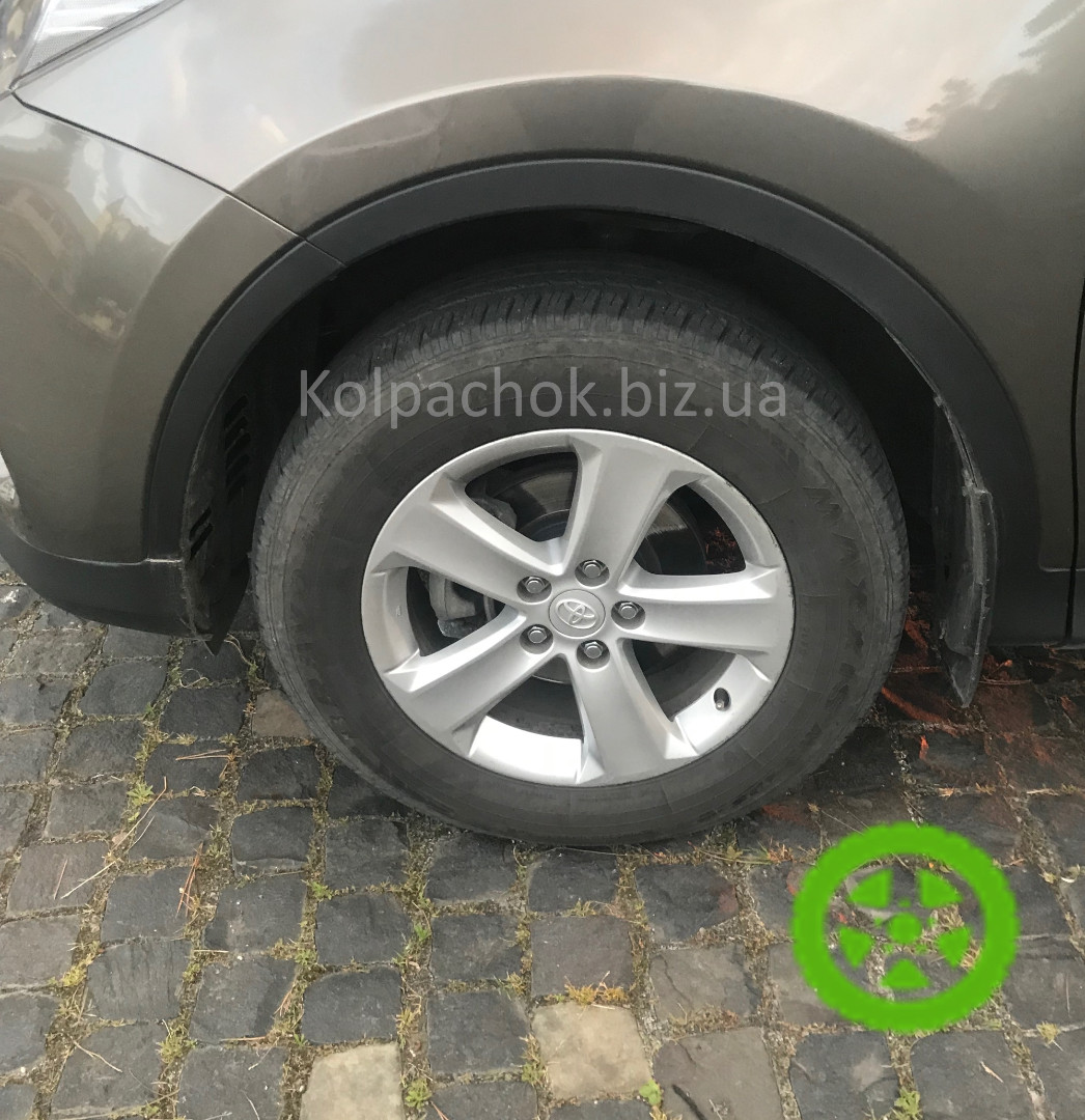 Оригінальний ковпачок для дисків Toyota 4260312760