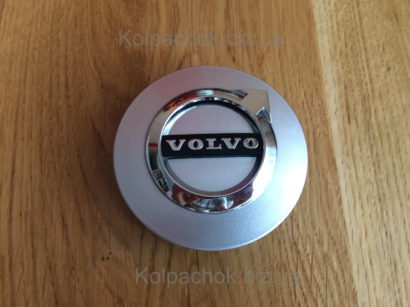 Оригінальний ковпачок для дисків Volvo 31471435