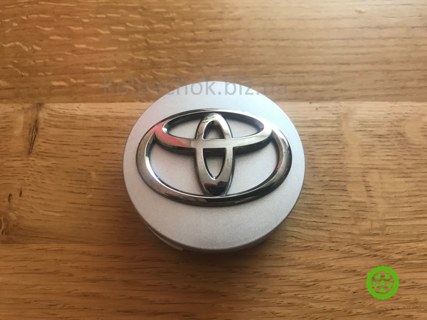 Оригінальний ковпачок для дисків Toyota 42603-12730/12750