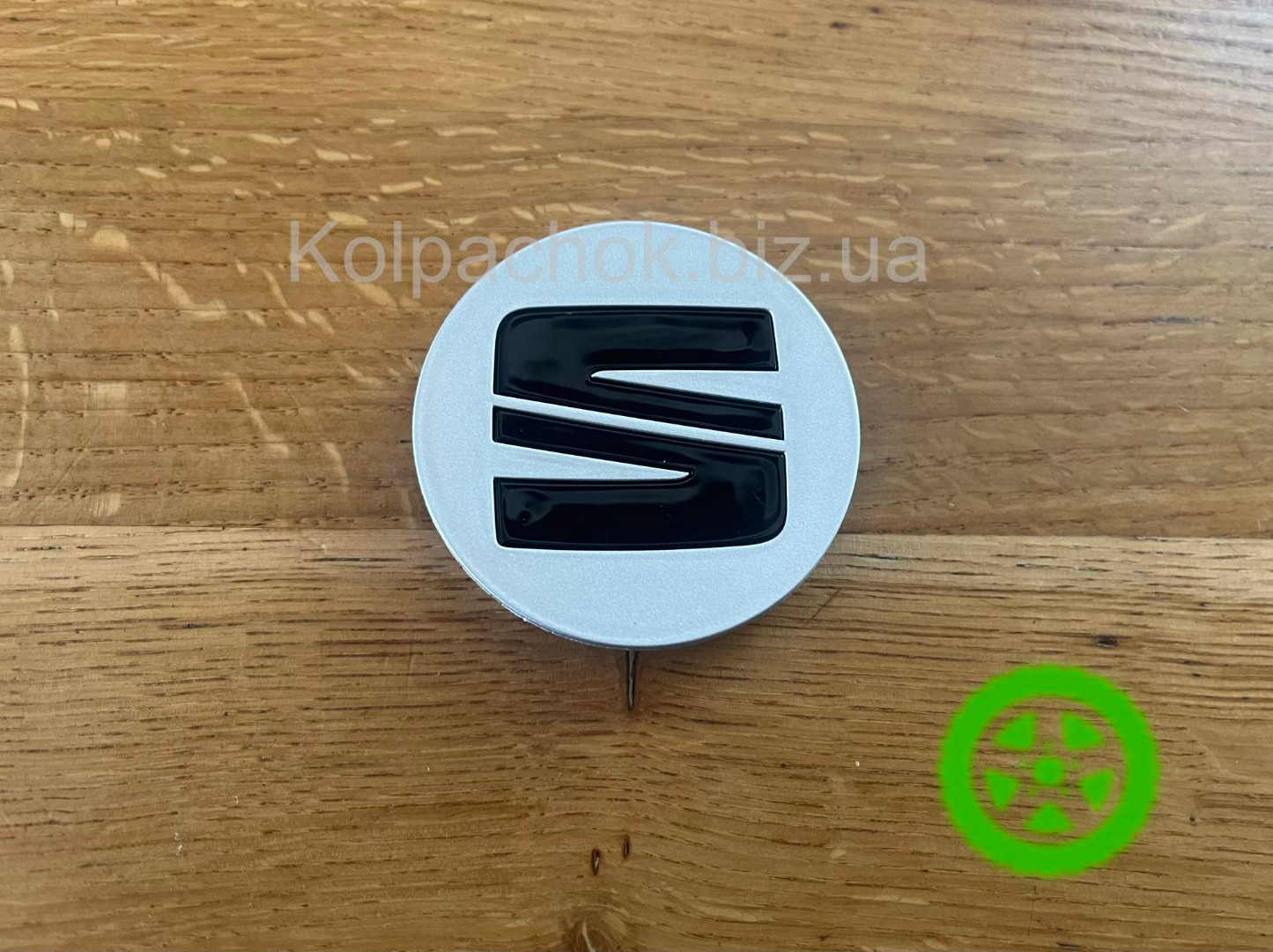 Оригинальный колпачок на диски Seat 5FA601171