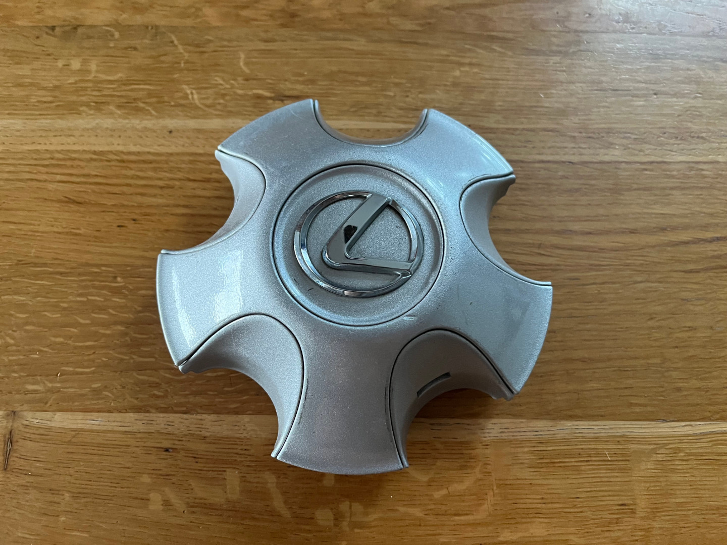 Original center caps for alloy wheels Lexus 42603-60580