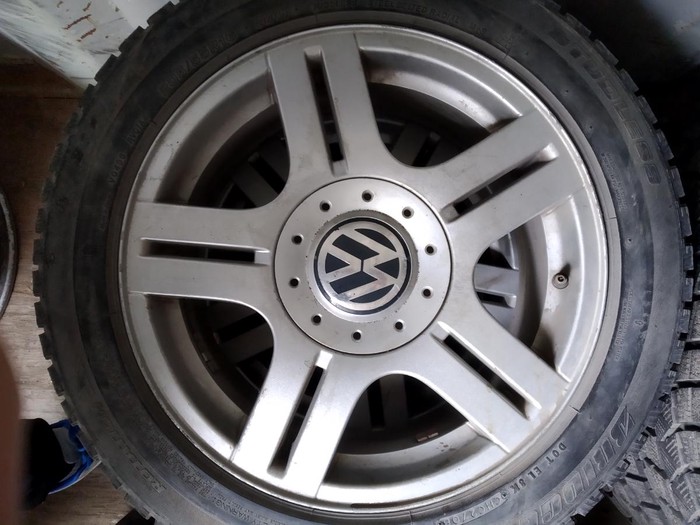Оригінальний ковпачок для дисків Volkswagen 3B0601149D