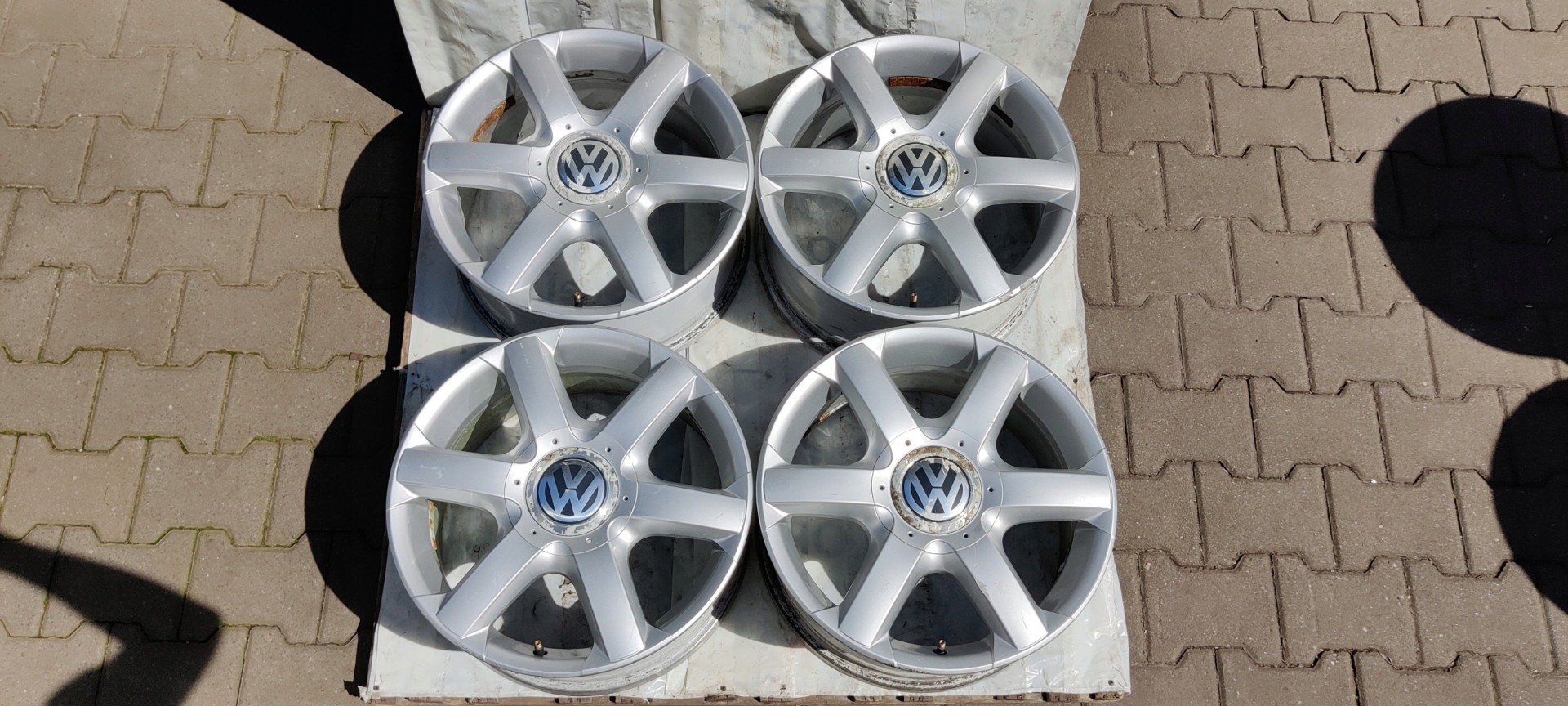 Ковпачки на диски Volkswagen Touareg T5 7L6601149E