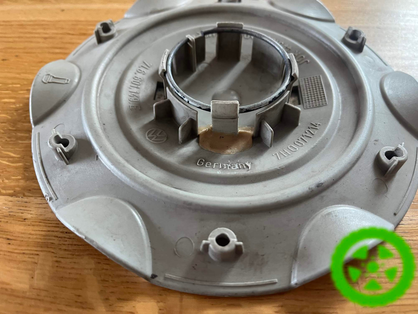 Ковпачки на диски Volkswagen Touareg T5 7L6601149E