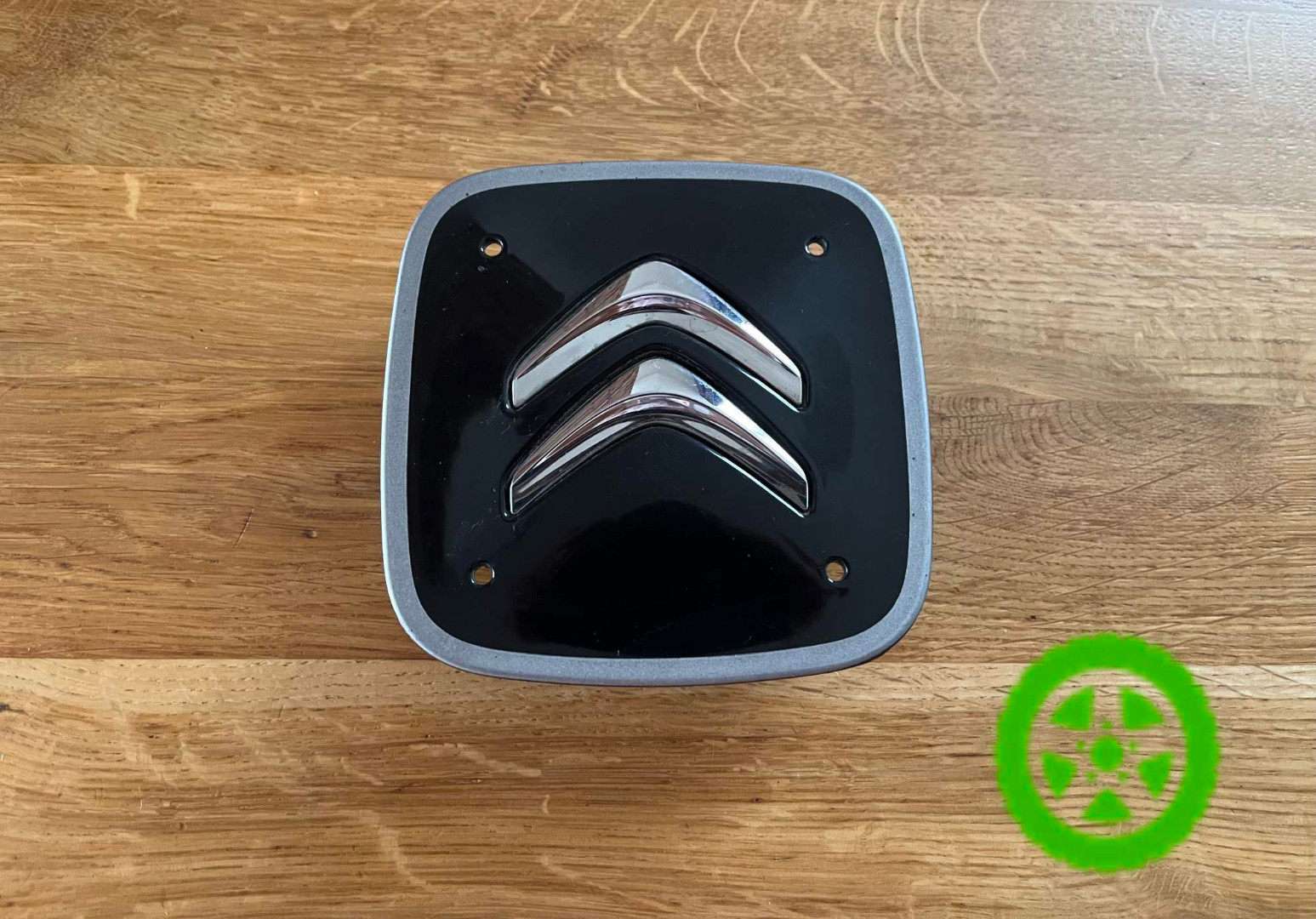 Citroen Center Cap 98031813 (Genuine) – C3 C4 Cactus R17