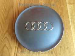 Оригинальный колпачок на диски Audi 4D0601165B