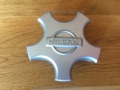 Wheel center caps Nissan 240SX 4034321U10  (original)