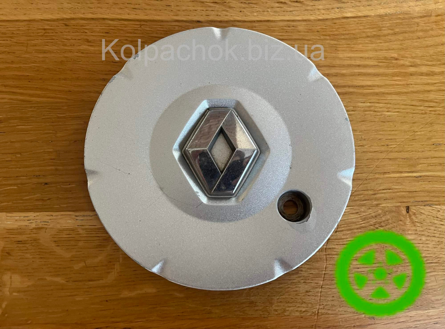 Оригинальный колпачок на диски Renault 8200367640
