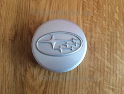 Оригинальный колпачок на диски Subaru 42603-52140