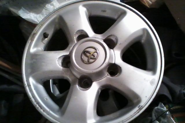 Оригінальний  ковпачок для дисків Toyota 42603-60250